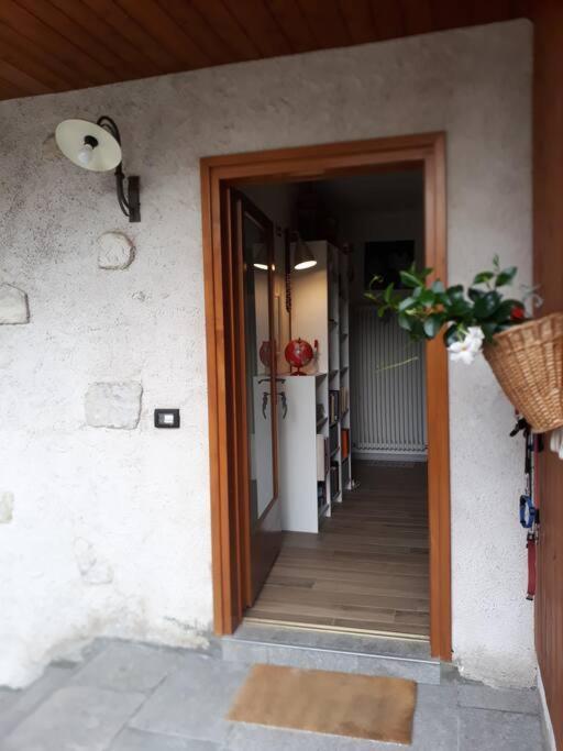 Mini Midlake Codice Cipat 022229-At-410061 Apartment Mezzolago Bagian luar foto